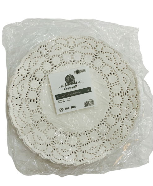 7.5" White Round Doylies (8x250)